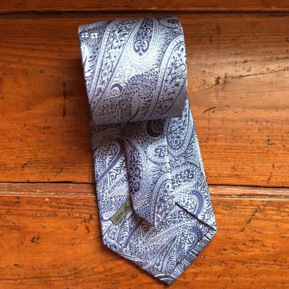 GEOFFREY BEENE 100% silk Blue Textured Paisley Pattern Classic Career $129 NEW - Picture 5 of 11